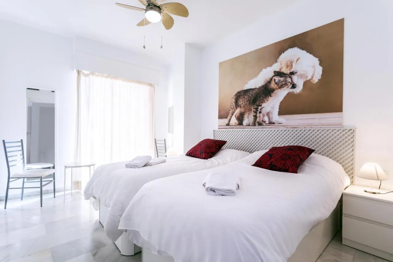 Apartamento Frente a la playa Malagueta Arenal, 10 personas Málaga